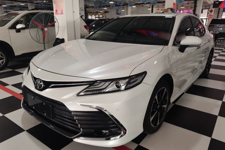 Used Toyota Camry 2021 2.0G Luxury Edition Guazi used car, China used car export, Used car for sale, Used cars, Cheapest cars for sale