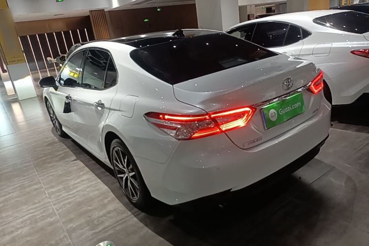 Used Toyota Camry 2021 2.5G Luxury Edition Rear Left 45 Deg