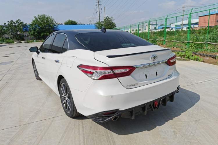 Used Toyota Camry 2021 2.5G Luxury Edition Rear Left 45 Deg