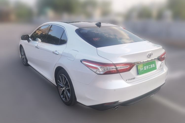 Used Toyota Camry 2021 2.5G Luxury Edition Rear Left 45 Deg