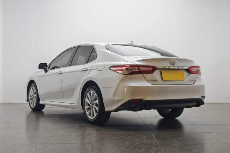 Used Toyota Camry 2021 2.0G Luxury Edition Rear Left 45 Deg