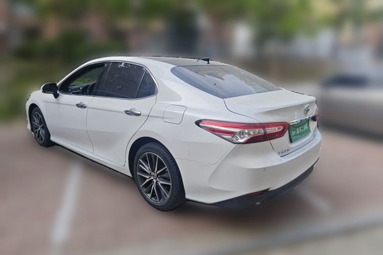 Used Toyota Camry 2021 2.5G Luxury Edition Rear Left 45 Deg