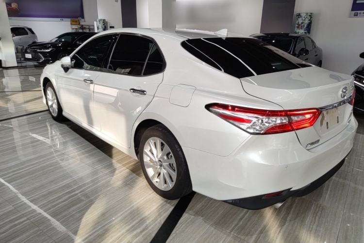 Used Toyota Camry 2021 2.0G Luxury Edition Rear Left 45 Deg
