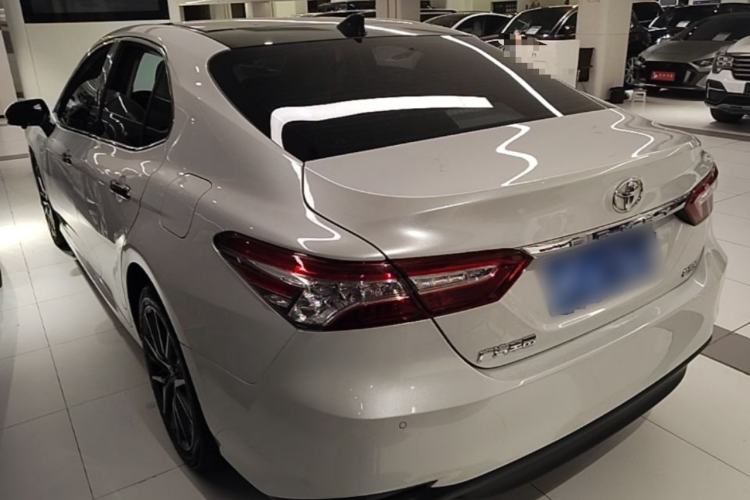 Used Toyota Camry 2021 2.5G Luxury Edition Rear Left 45 Deg