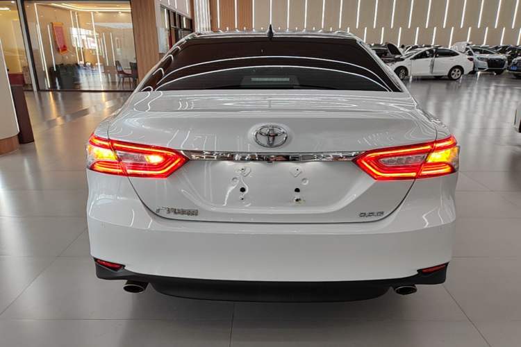 Used Toyota Camry 2021 2.5G Luxury Edition Rear