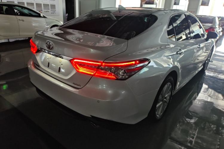 Used Toyota Camry 2021 2.0G Luxury Edition Rear Right 45 Deg