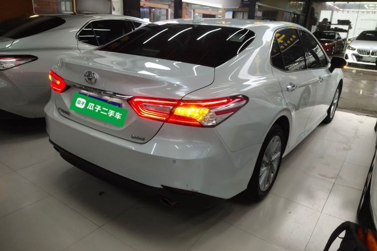 Used Toyota Camry 2021 2.0G Luxury Edition Rear Right 45 Deg