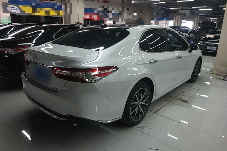 Used Toyota Camry 2021 2.5G Luxury Edition Rear Right 45 Deg