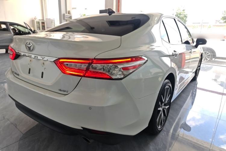 Used Toyota Camry 2021 2.5G Luxury Edition Rear Right 45 Deg