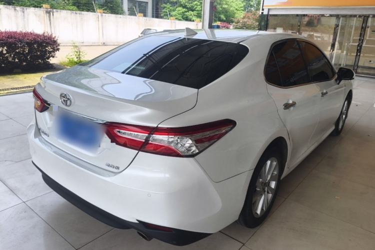 Used Toyota Camry 2021 2.0G Luxury Edition Rear Right 45 Deg