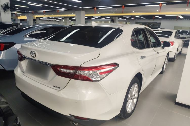 Used Toyota Camry 2021 2.0G Luxury Edition Rear Right 45 Deg