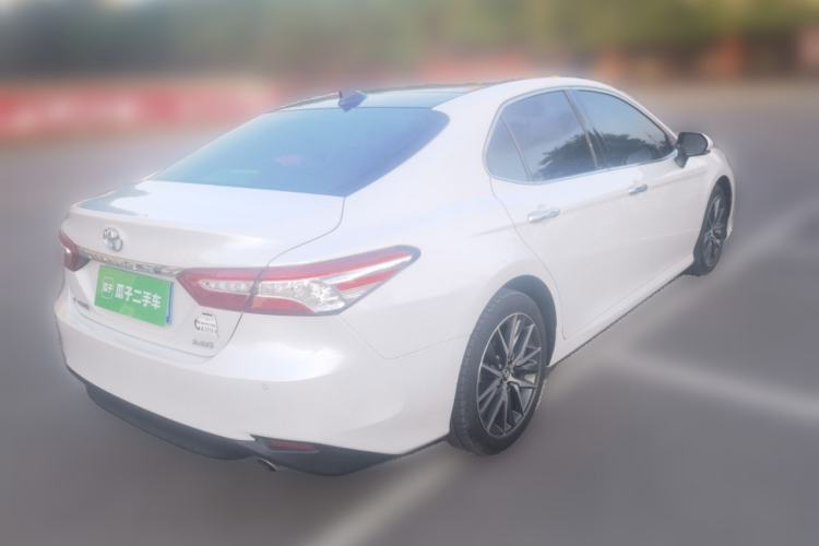 Used Toyota Camry 2021 2.5G Luxury Edition Rear Right 45 Deg