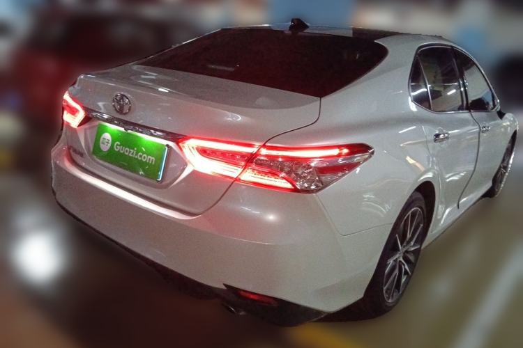 Used Toyota Camry 2021 2.5G Luxury Edition Rear Right 45 Deg