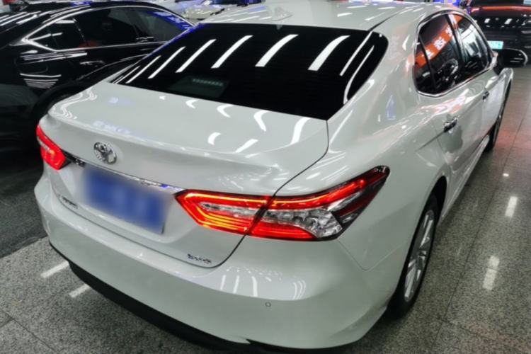 Used Toyota Camry 2021 2.0G Luxury Edition Rear Right 45 Deg