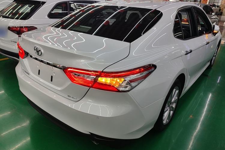 Used Toyota Camry 2021 2.0G Luxury Edition Rear Right 45 Deg