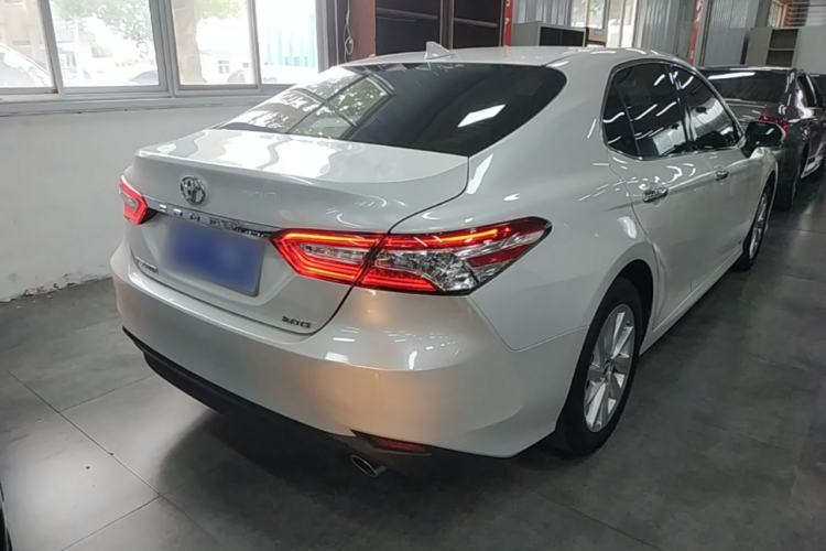 Used Toyota Camry 2021 2.0G Luxury Edition Rear Right 45 Deg