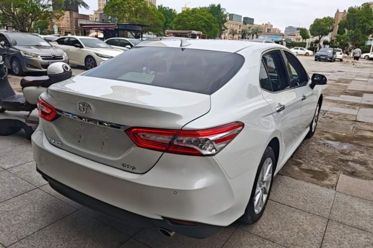 Used Toyota Camry 2021 2.0G Luxury Edition Rear Right 45 Deg