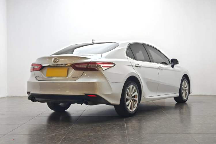Used Toyota Camry 2021 2.0G Luxury Edition Rear Right 45 Deg