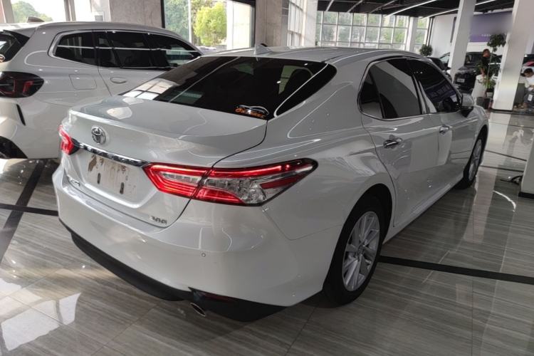 Used Toyota Camry 2021 2.0G Luxury Edition Rear Right 45 Deg