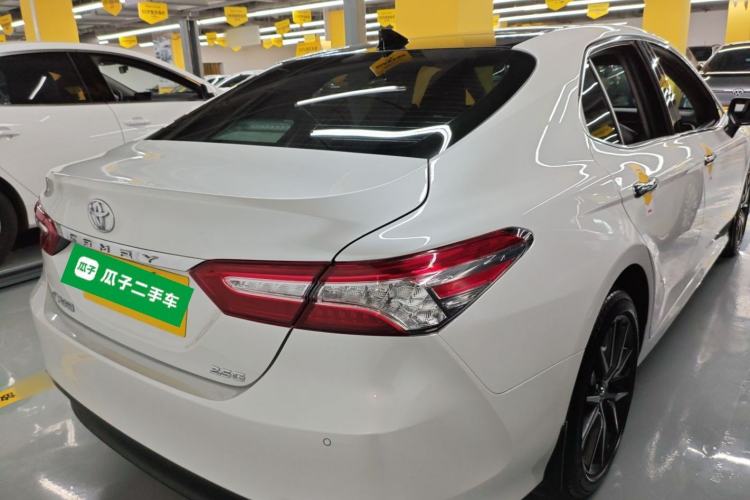 Used Toyota Camry 2021 2.5G Luxury Edition Rear Right 45 Deg