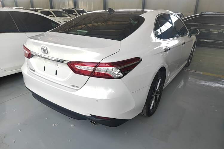 Used Toyota Camry 2021 2.5G Luxury Edition Rear Right 45 Deg