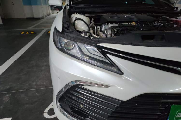 Used Toyota Camry 2021 2.0G Luxury Edition Right Front Headlight