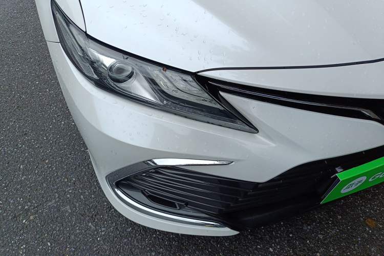 Used Toyota Camry 2021 2.5G Luxury Edition Right Front Headlight