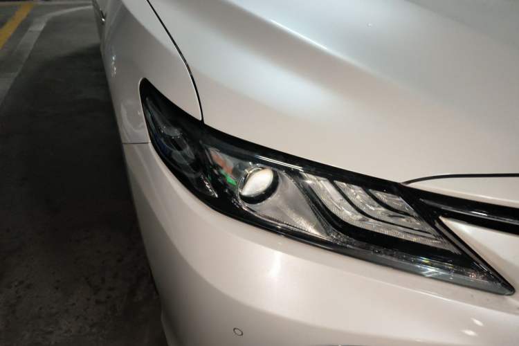 Used Toyota Camry 2021 Dual-Motor 2.5HG Luxury Edition Right Front Headlight