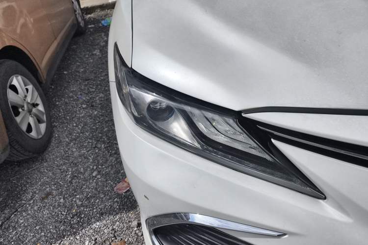 Used Toyota Camry 2021 2.0G Luxury Edition Right Front Headlight