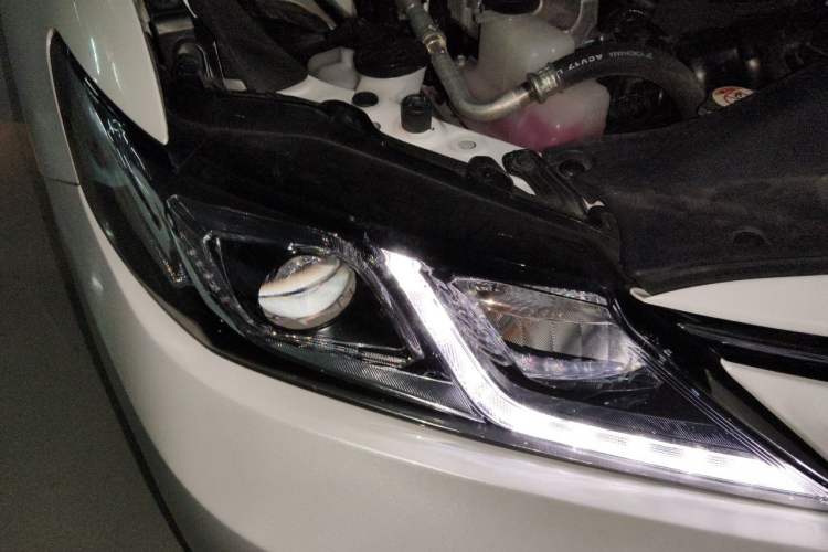 Used Toyota Camry 2021 Dual-Motor 2.5 HGVP Leading Edition Right Front Headlight