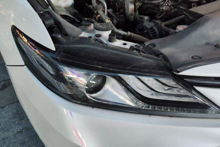 Used Toyota Camry 2021 2.0G Luxury Edition Right Front Headlight