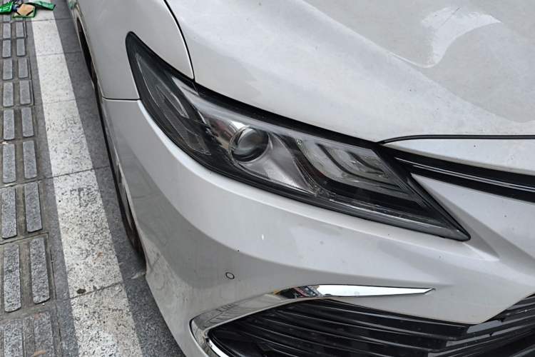Used Toyota Camry 2021 2.0G Luxury Edition Right Front Headlight