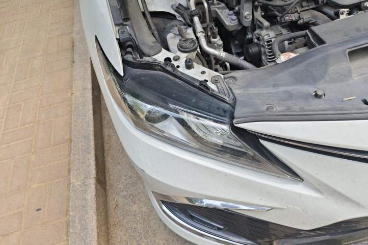 Used Toyota Camry 2021 2.0G Luxury Edition Right Front Headlight