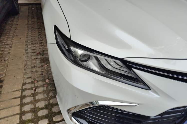 Used Toyota Camry 2021 2.0G Luxury Edition Right Front Headlight