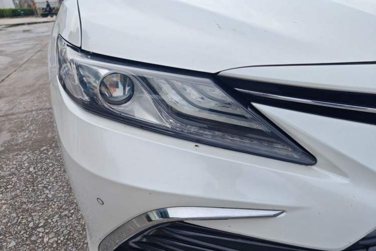 Used Toyota Camry 2021 2.0G Luxury Edition Right Front Headlight