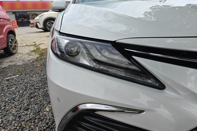 Used Toyota Camry 2021 2.0G Luxury Edition Right Front Headlight