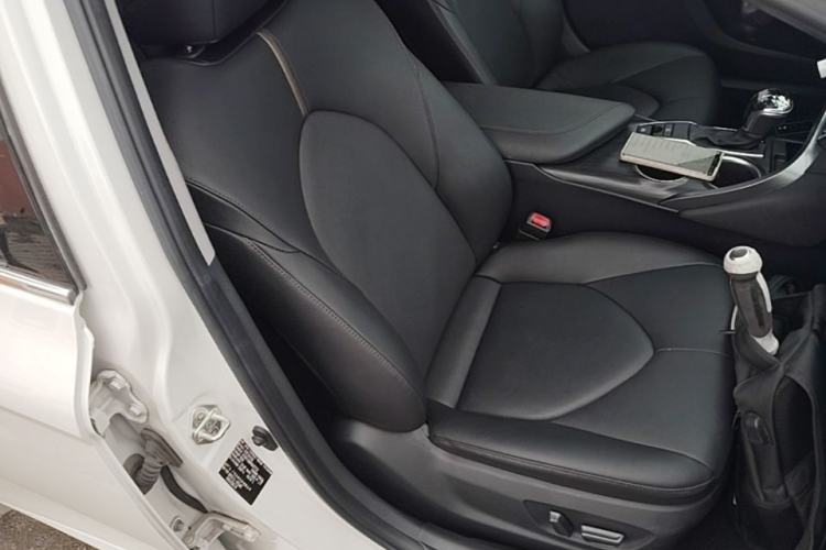 Used Toyota Camry 2021 2.0G Luxury Edition Right Front Seat