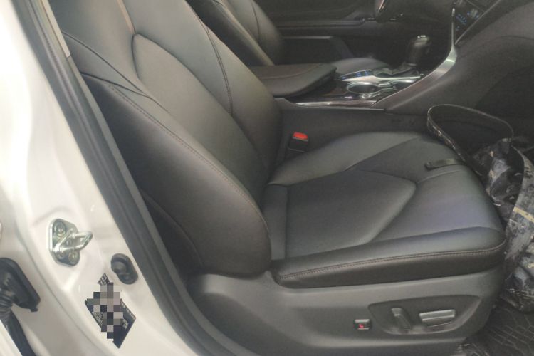 Used Toyota Camry 2021 Dual-Motor 2.5 HGVP Leading Edition Right Front Seat