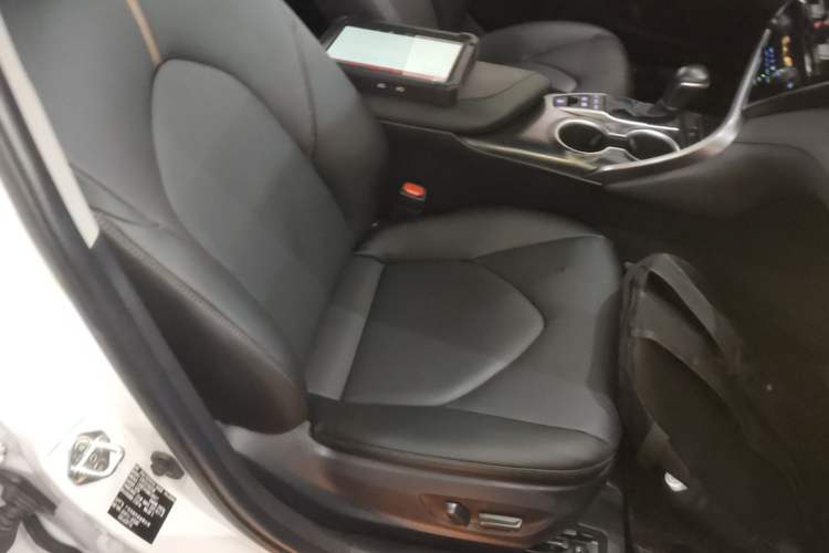 Used Toyota Camry 2021 Dual-Motor 2.5 HGVP Leading Edition Right Front Seat