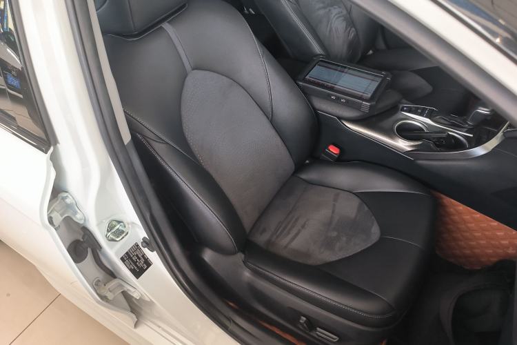 Used Toyota Camry 2021 2.0S FENGSHANG Edition Right Front Seat