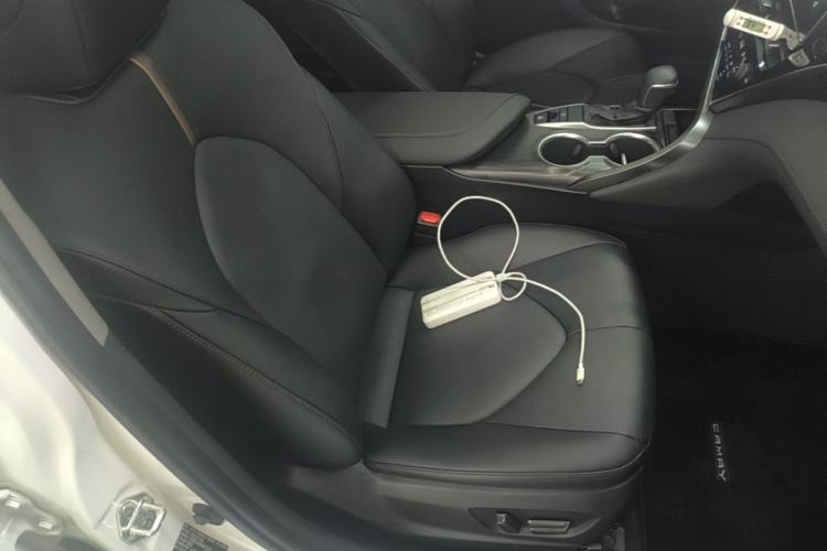 Used Toyota Camry 2021 2.0G Luxury Edition Right Front Seat