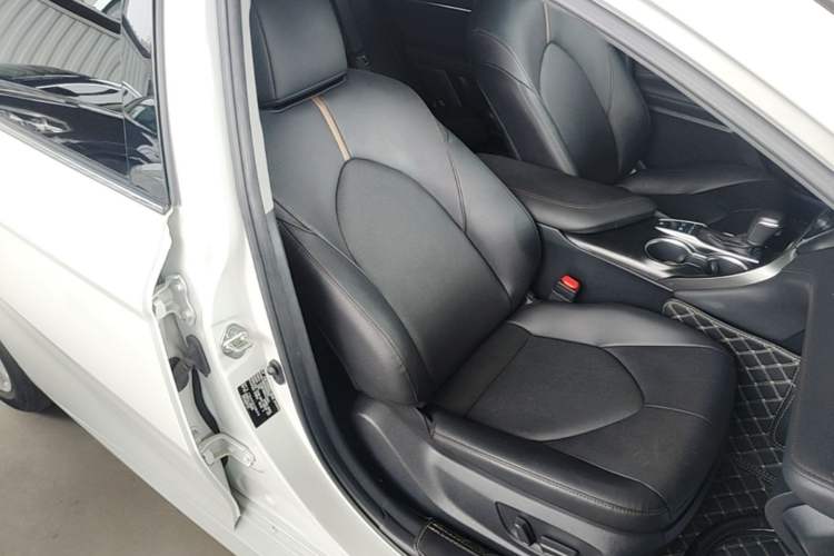 Used Toyota Camry 2021 Dual-Motor 2.5 HGVP Leading Edition Right Front Seat