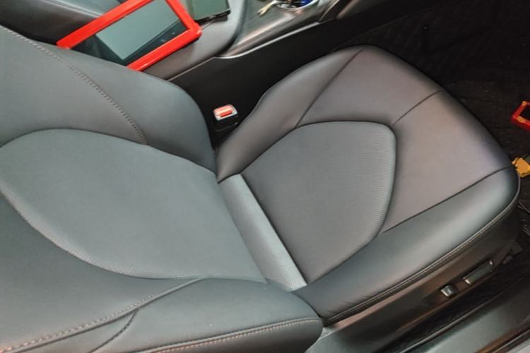 Used Toyota Camry 2021 Dual-Motor 2.5HG Luxury Edition Right Front Seat