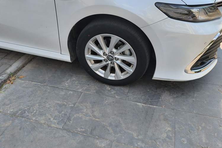 Used Toyota Camry 2021 2.0G Luxury Edition Right Front Wheel Hub