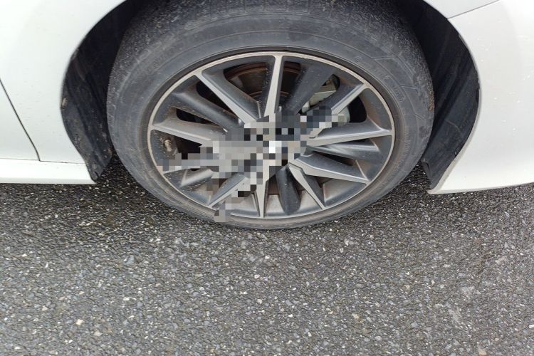Used Toyota Camry 2021 2.5G Luxury Edition Right Front Wheel Hub