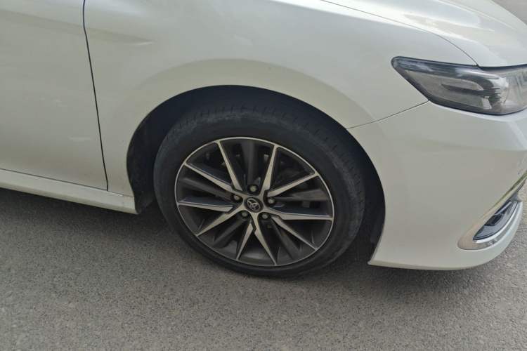Used Toyota Camry 2021 2.5G Luxury Edition Right Front Wheel Hub