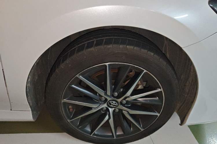 Used Toyota Camry 2021 Dual-Motor 2.5HG Luxury Edition Right Front Wheel Hub
