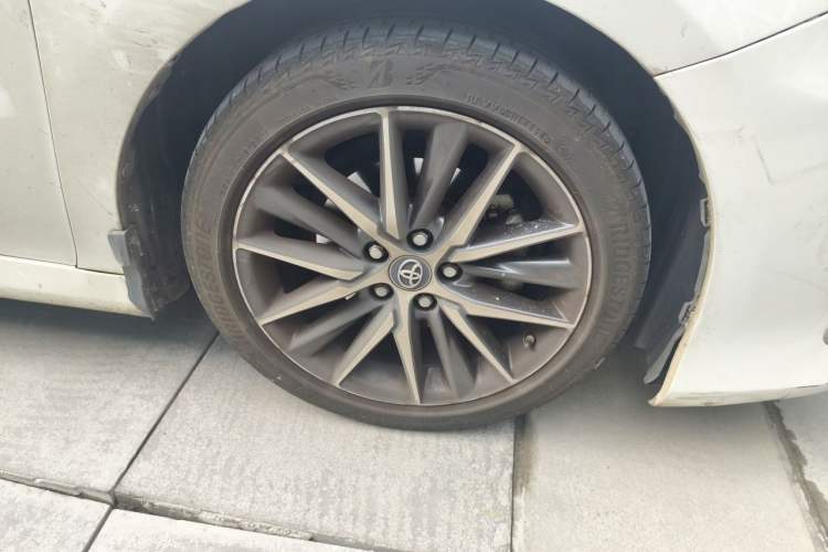 Used Toyota Camry 2021 2.5G Luxury Edition Right Front Wheel Hub