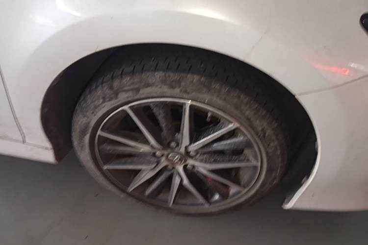 Used Toyota Camry 2021 2.5G Luxury Edition Right Front Wheel Hub