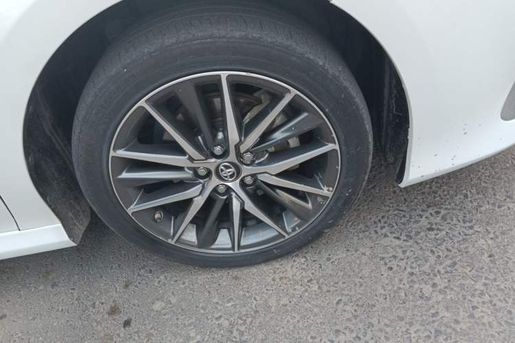 Used Toyota Camry 2021 Dual-Motor 2.5HG Luxury Edition Right Front Wheel Hub